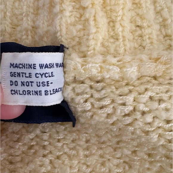 Vintage LeRoy Knitwear yellow cardigan size M - Picture 5 of 10